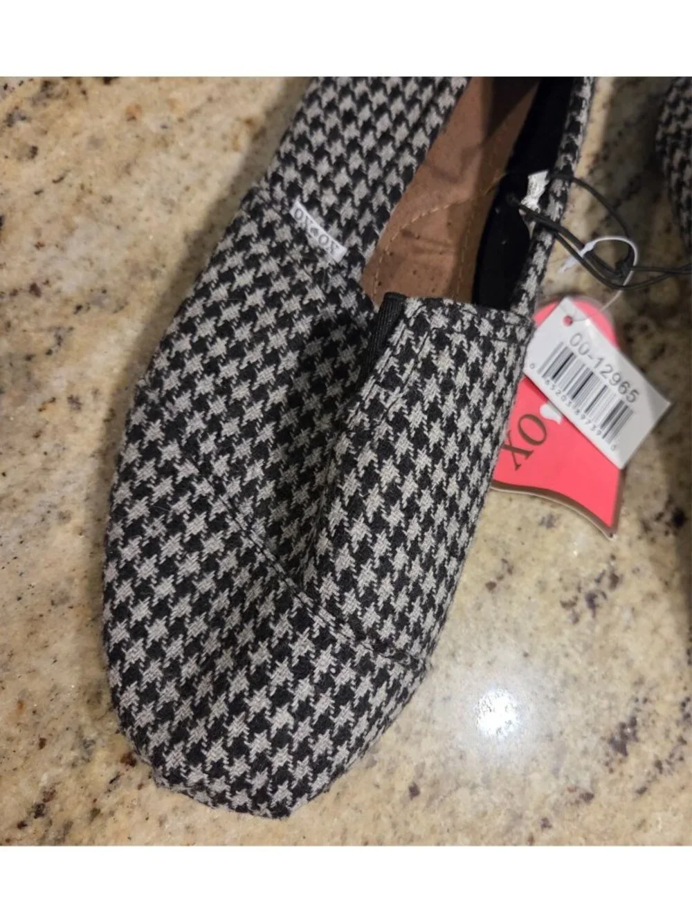 New! XOXO Houndstooth Slip On Casual Flats Comfort Shoes Womens Size 10